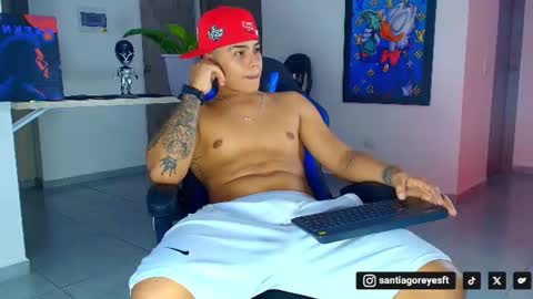 Snapshot of santiagoreyesftt chatting on 07-16-26, 05:46 santiagoreyesftt online show from 07-16-26, 05:46