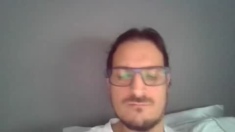 santiagorivera012477 online show from 11-09-25, 07:01