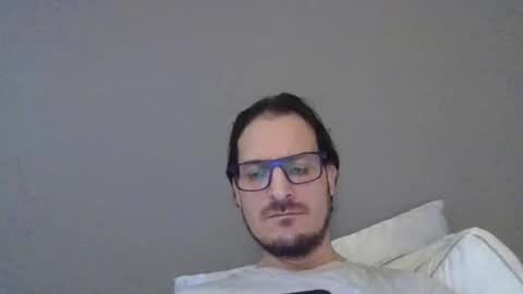 santiagorivera012477 online show from 02-09-26, 12:14