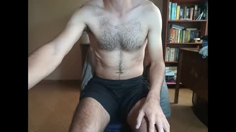 Snapshot of santifun33 chatting on 12-16-24, 08:37 Santiago online show from 12-16-24, 08:37