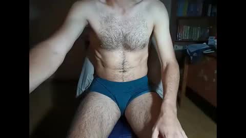 Snapshot of santifun33 chatting on 09-27-25, 05:23 Santiago online show from 09-27-25, 05:23