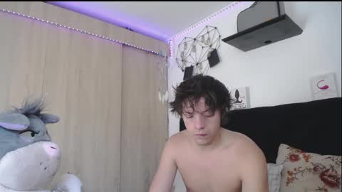 Santii online show from 03-15-26, 12:44