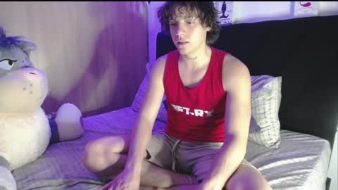 Snapshot of santii_rose chatting on 04-28-26, 01:59 Santii online show from 04-28-26, 01:59
