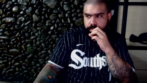 Snapshot of santino_zanoli chatting on 01-04-25, 12:16 Santino online show from 01-04-25, 12:16