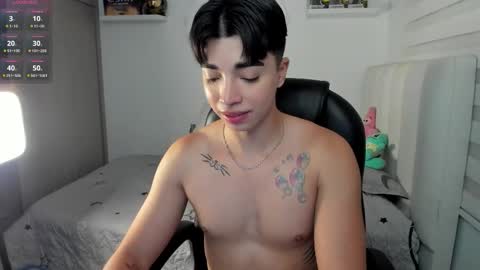 Mr. Santiago online show from 11-18-25, 01:26