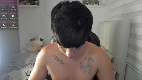 Mr. Santiago online show from 05-30-26, 01:52