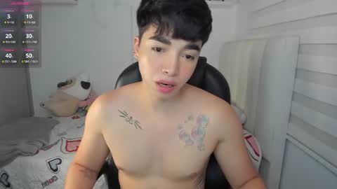 Mr. Santiago online show from 06-10-26, 01:54
