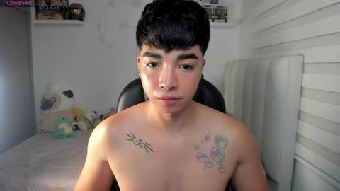 Mr. Santiago online show from 07-26-26, 02:24