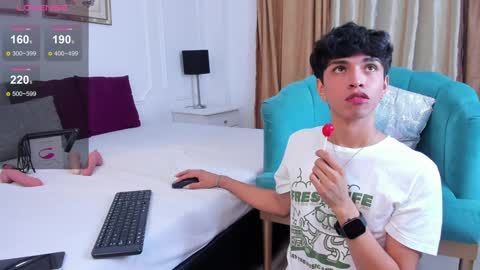 Snapshot of santy_carrington chatting on 12-11-24, 12:12 Santiago Carrington online show from 12-11-24, 12:12