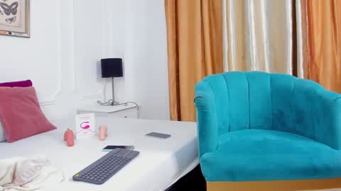 Snapshot of santy_carrington chatting on 12-30-24, 09:19 Santiago Carrington online show from 12-30-24, 09:19