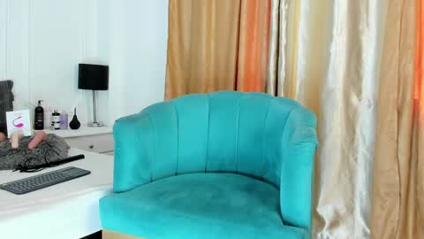 Snapshot of santy_carrington chatting on 01-24-25, 07:07 Santiago Carrington online show from 01-24-25, 07:07