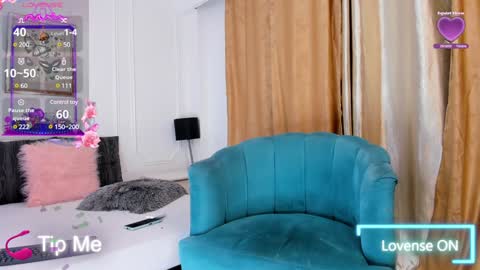 Snapshot of santy_carrington chatting on 02-08-25, 08:21 Santiago Carrington online show from 02-08-25, 08:21