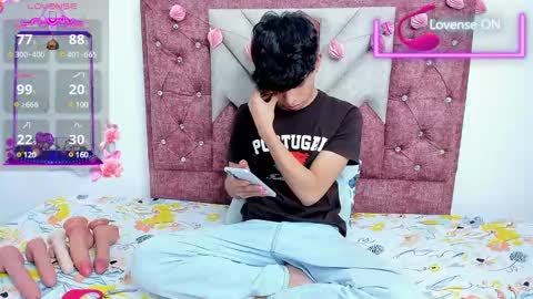 Snapshot of santy_carrington chatting on 03-07-25, 08:55 Santiago Carrington online show from 03-07-25, 08:55