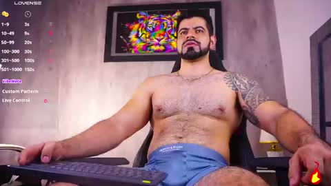 Snapshot of santy_king25 chatting on 07-25-26, 01:47 santiago online show from 07-25-26, 01:47