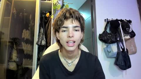 kitty online show from 01-26-25, 11:29