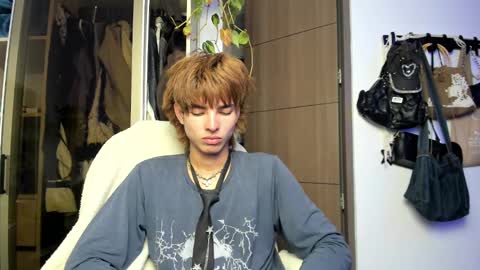 kitty online show from 01-30-25, 02:16