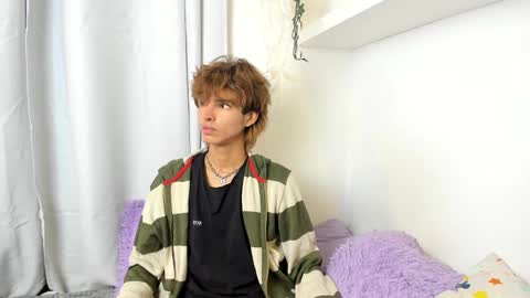 kitty online show from 02-12-25, 04:01