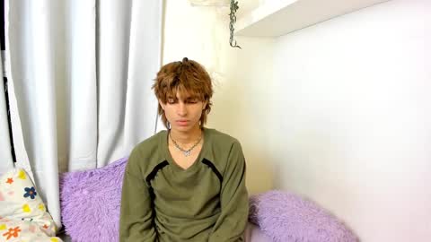 kitty online show from 02-18-25, 04:37