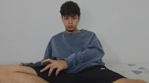 Snapshot of santybig18 chatting on 02-10-25, 03:57 santybig18 online show from 02-10-25, 03:57