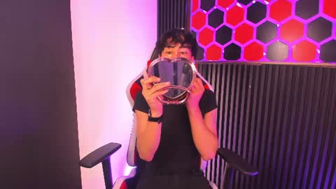 Snapshot of santyfoxxs chatting on 06-21-26, 03:31 Santy online show from 06-21-26, 03:31