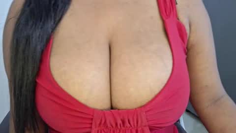 Snapshot of sanvi13 chatting on 04-21-26, 07:47 sanvi13 online show from 04-21-26, 07:47