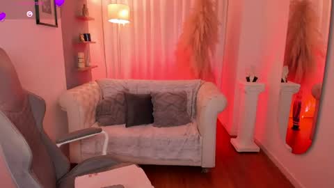 SAORI  online show from 04-25-26, 01:41