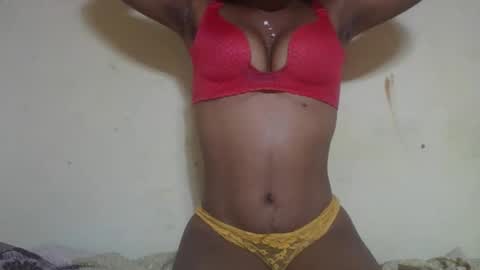 saphia online show from 12-17-25, 04:07