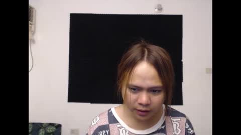 Snapshot of sapiosexualasiantrans chatting on 05-01-26, 07:35 Casey online show from 05-01-26, 07:35
