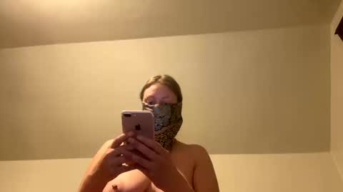 Snapshot of sapphirenyx69 chatting on 09-10-25, 07:19 Sapphire Nyx online show from 09-10-25, 07:19