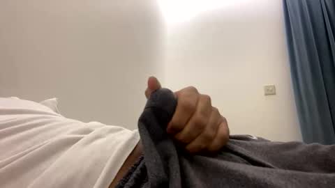 saqib332243 online show from 04-10-26, 10:36