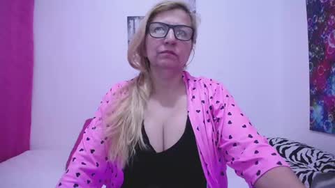 sara online show from 01-08-25, 01:20