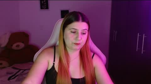 sara_160 online show from 05-07-26, 11:54