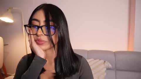 Sara  online show from 02-03-26, 02:53