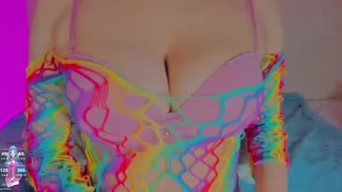 sara allenx online show from 07-27-26, 05:20
