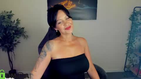 Snapshot of sara_devills chatting on 07-21-26, 09:33 Sara online show from 07-21-26, 09:33