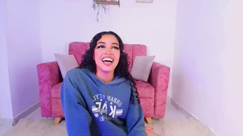 Sara Jhonson  online show from 09-08-25, 11:26