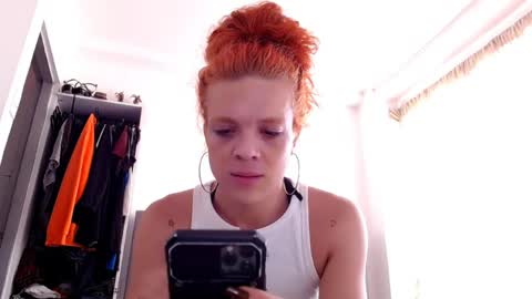sara_johnson__ online show from 06-01-26, 01:46