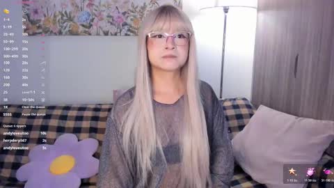 Sara  new account  give me thomb up  Follow me   help me reach 15k followers again   online show from 03-13-26, 09:10