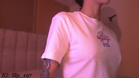 sara_lopee1 online show from 05-27-26, 12:02