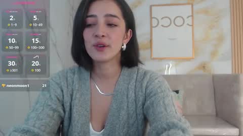 Sara  online show from 10-23-25, 01:43