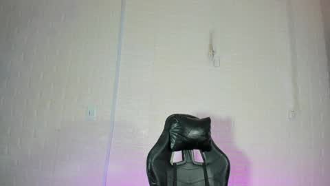 Snapshot of sara_love_1 chatting on 05-02-26, 04:39 Sara Love online show from 05-02-26, 04:39