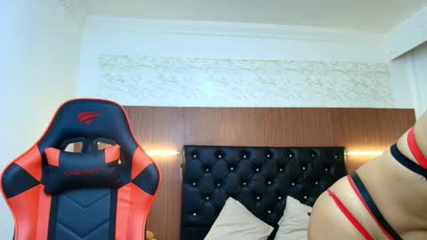 Sarax lux online show from 03-04-26, 12:33