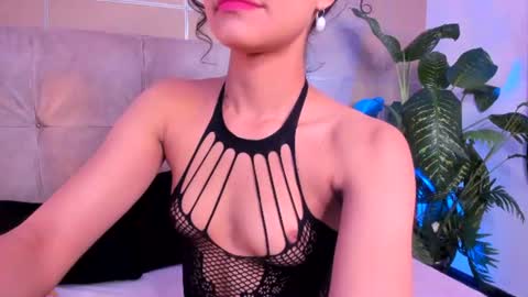 Sara  online show from 07-25-26, 12:58