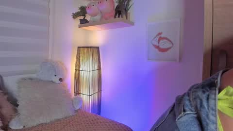   online show from 05-26-26, 12:23