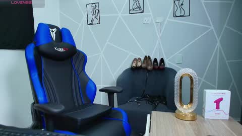 Sara online show from 02-26-25, 12:03