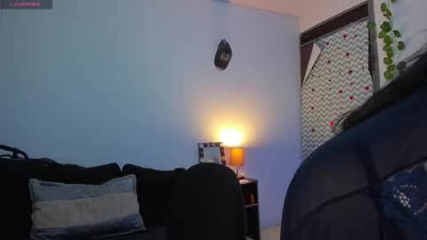 Snapshot of sara_murrayx chatting on 10-19-25, 09:54 sara online show from 10-19-25, 09:54