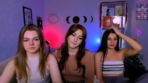 Sara online show from 04-16-26, 07:14