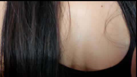 Sara  online show from 11-25-25, 11:43