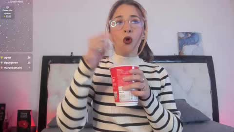 Snapshot of sara_roades chatting on 10-30-25, 09:48 sara_roades online show from 10-30-25, 09:48