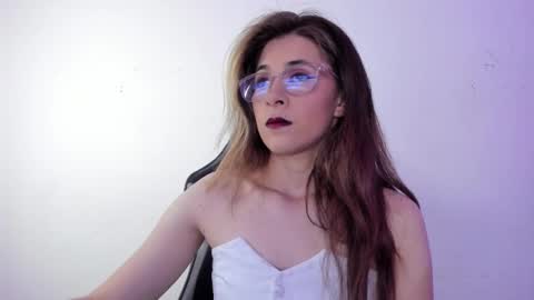 Snapshot of sara_roades chatting on 11-21-25, 07:45 sara_roades online show from 11-21-25, 07:45